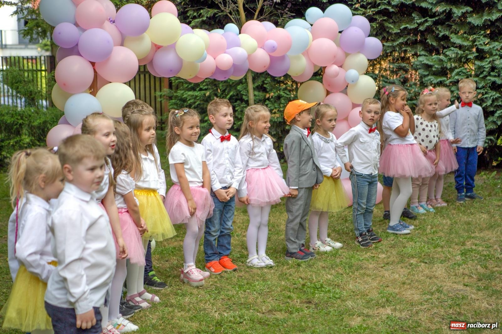 Zdjęcie w galerii na portalu naszraciborz.pl:  II Festyn Rodzinny w Przedszkolu nr 13 [FOTO i WIDEO] wiadomości z regionu