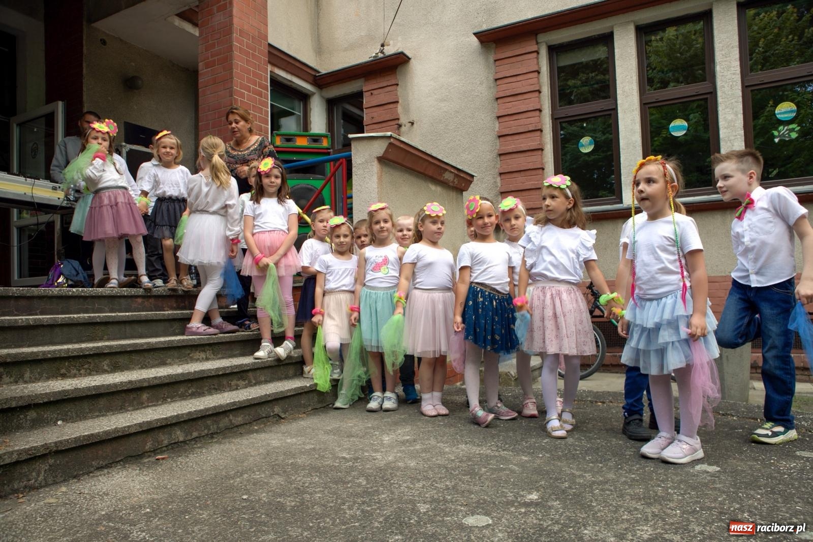 Zdjęcie w galerii na portalu naszraciborz.pl:  II Festyn Rodzinny w Przedszkolu nr 13 [FOTO i WIDEO] wiadomości z regionu