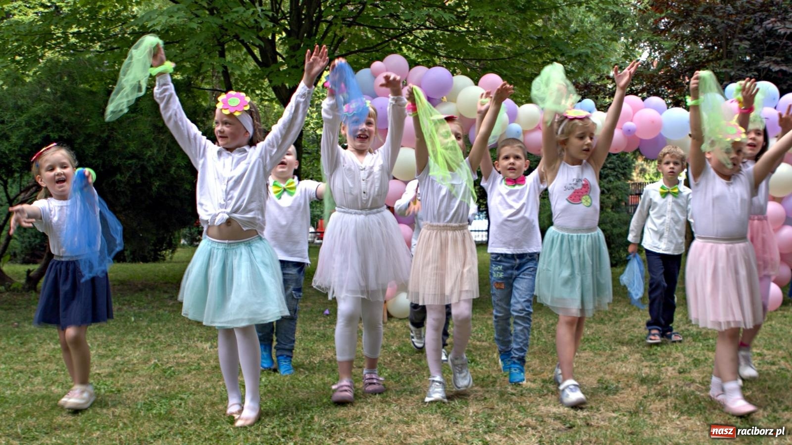 Zdjęcie w galerii na portalu naszraciborz.pl:  II Festyn Rodzinny w Przedszkolu nr 13 [FOTO i WIDEO] wiadomości z regionu