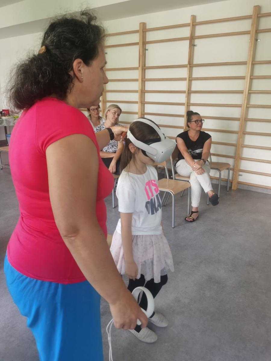 Zdjęcie w galerii na portalu naszraciborz.pl: Wirtualna rzeczywistość w raciborskiej placówce oświatowej wiadomości z regionu