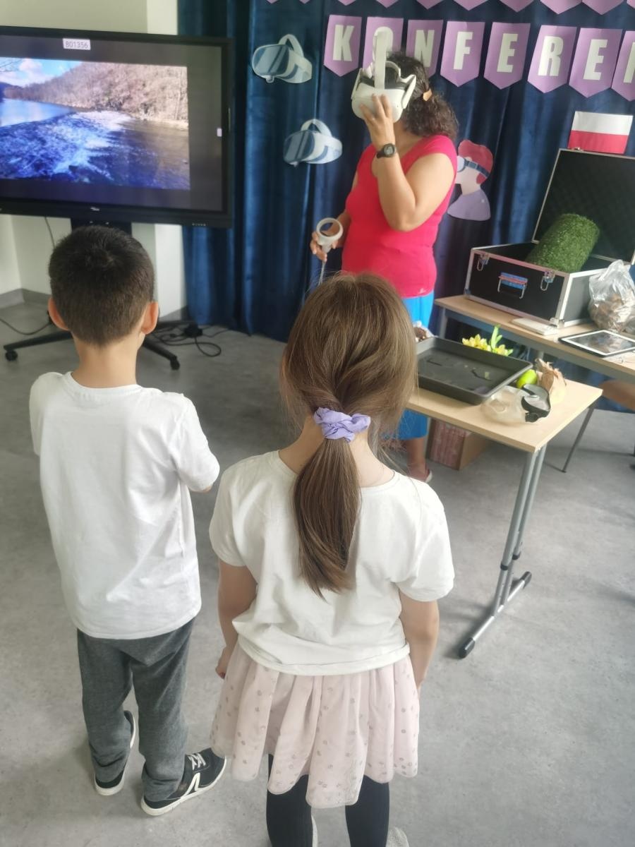 Zdjęcie w galerii na portalu naszraciborz.pl: Wirtualna rzeczywistość w raciborskiej placówce oświatowej wiadomości z regionu