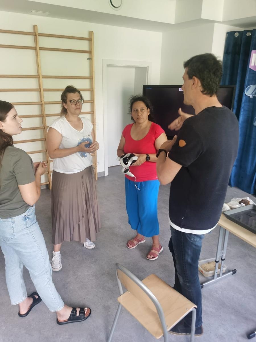 Zdjęcie w galerii na portalu naszraciborz.pl: Wirtualna rzeczywistość w raciborskiej placówce oświatowej wiadomości z regionu