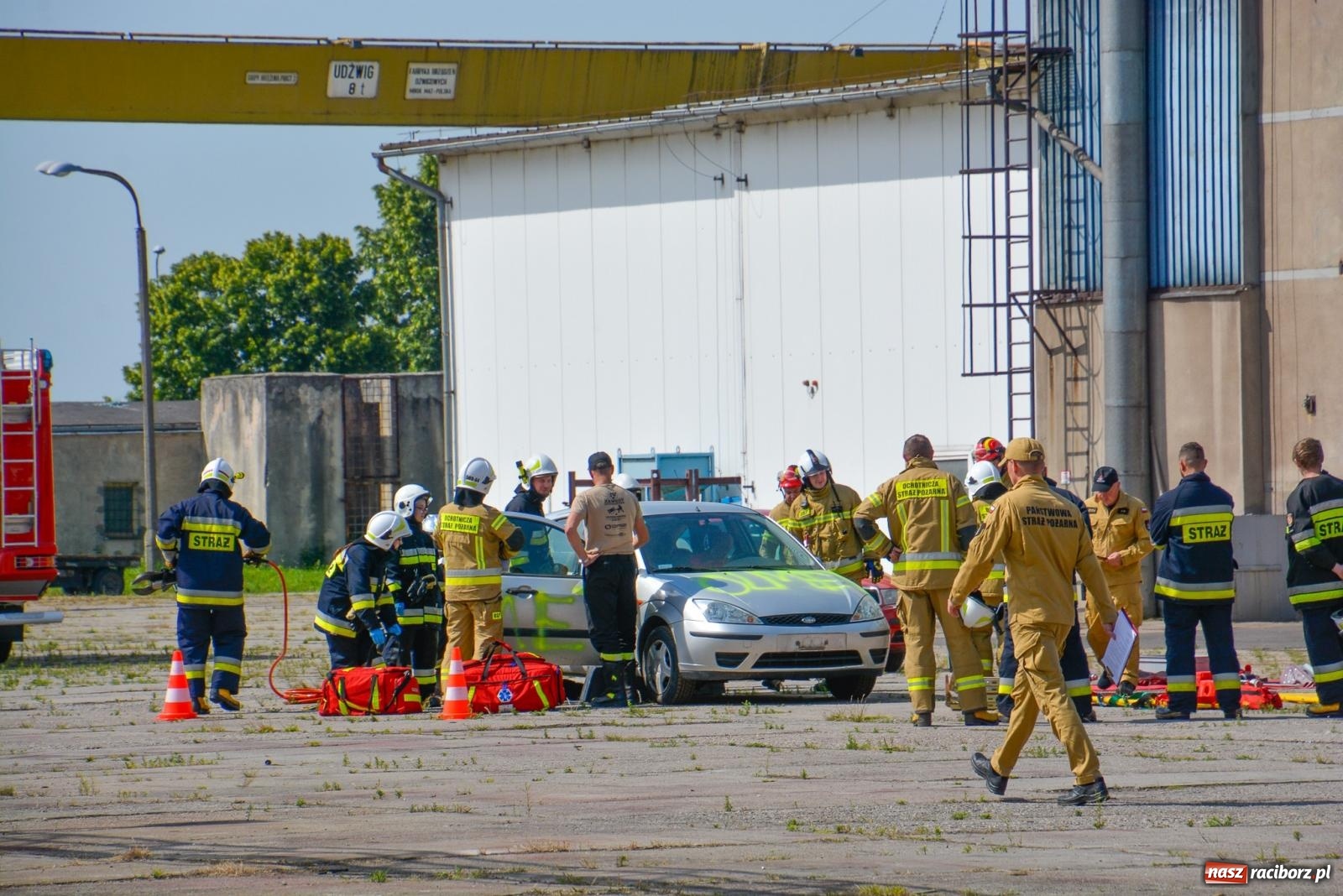 Zdjęcie w galerii na portalu naszraciborz.pl: Kompania odwodowa ćwiczy na terenie Rafako [FOTO i WIDEO] wiadomości z regionu
