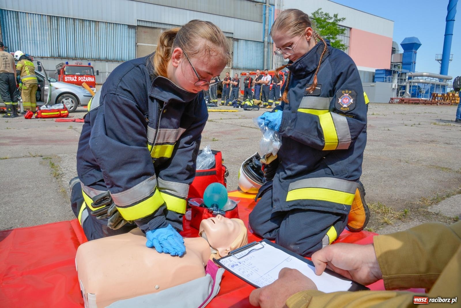 Zdjęcie w galerii na portalu naszraciborz.pl: Kompania odwodowa ćwiczy na terenie Rafako [FOTO i WIDEO] wiadomości z regionu