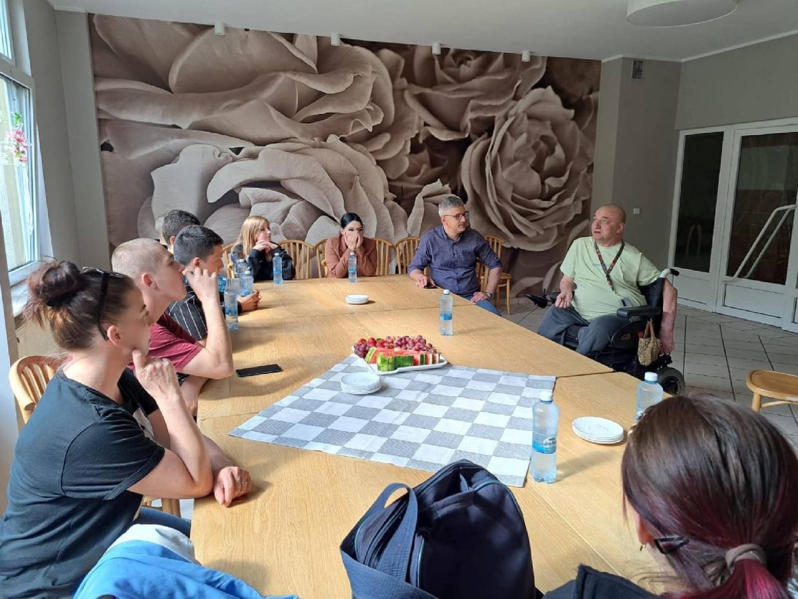 Zdjęcie w galerii na portalu naszraciborz.pl: Jedna decyzja zmienia życie. Klub Strefa i Ośrodek Kuratorski w DPS wiadomości z regionu