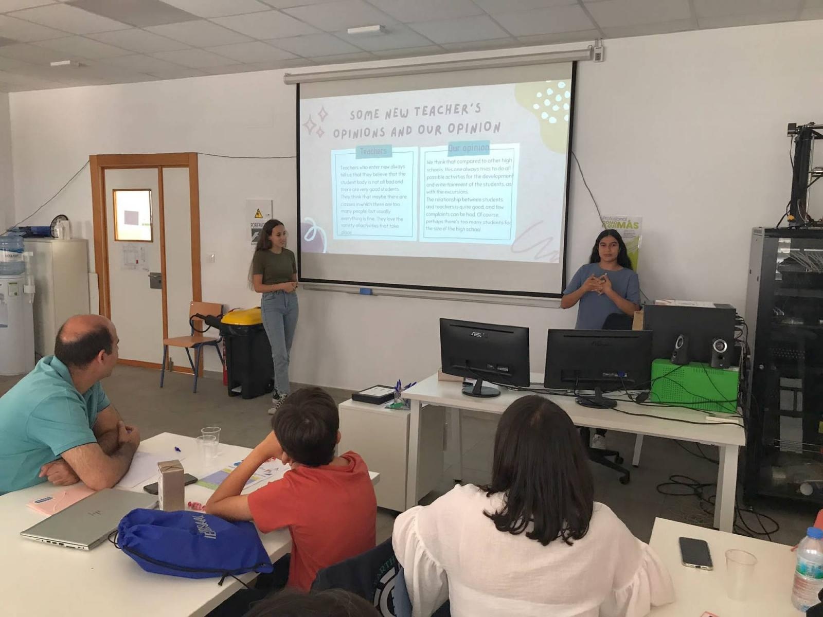 Zdjęcie w galerii na portalu naszraciborz.pl: Job shadowing nauczycieli SP4 w hiszpańskiej Ageciras wiadomości z regionu