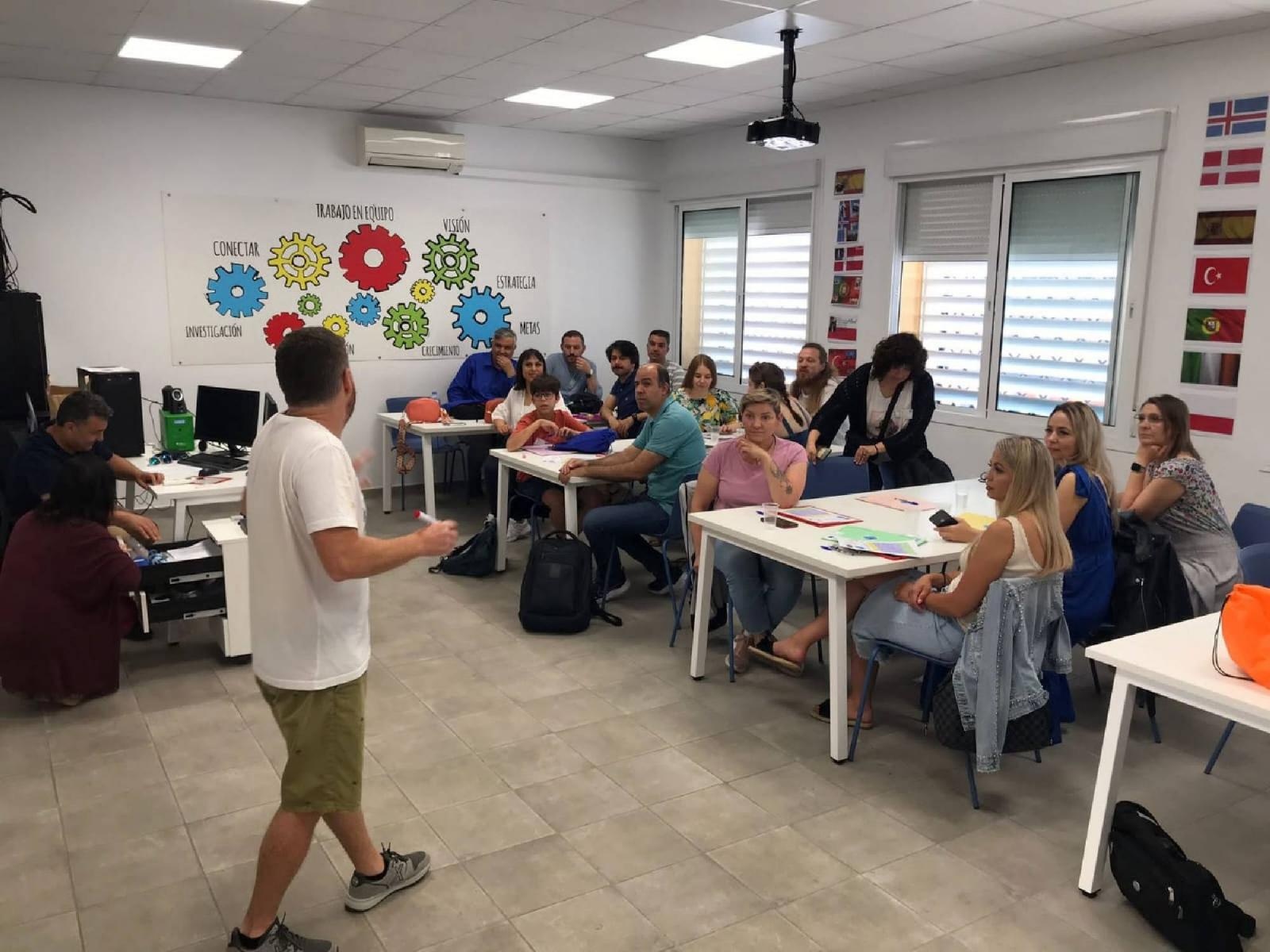 Zdjęcie w galerii na portalu naszraciborz.pl: Job shadowing nauczycieli SP4 w hiszpańskiej Ageciras wiadomości z regionu