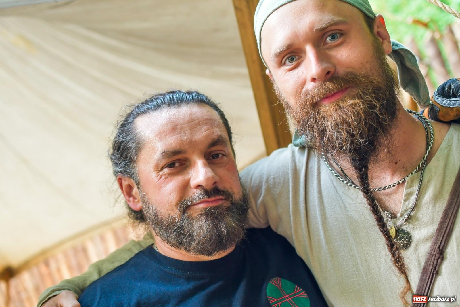 Zdjęcie w galerii na portalu naszraciborz.pl: Gród pod Oborą tętni życiem. Ruszył festiwal średniowieczny [FOTO i WIDEO] wiadomości z regionu