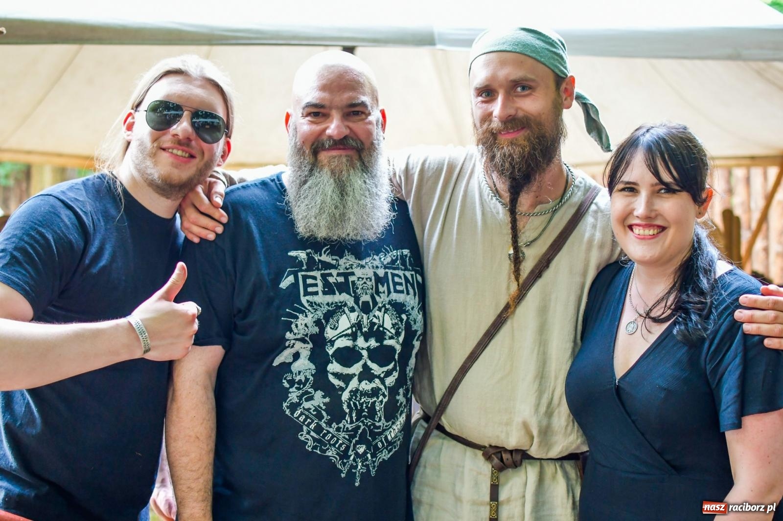 Zdjęcie w galerii na portalu naszraciborz.pl: Gród pod Oborą tętni życiem. Ruszył festiwal średniowieczny [FOTO i WIDEO] wiadomości z regionu