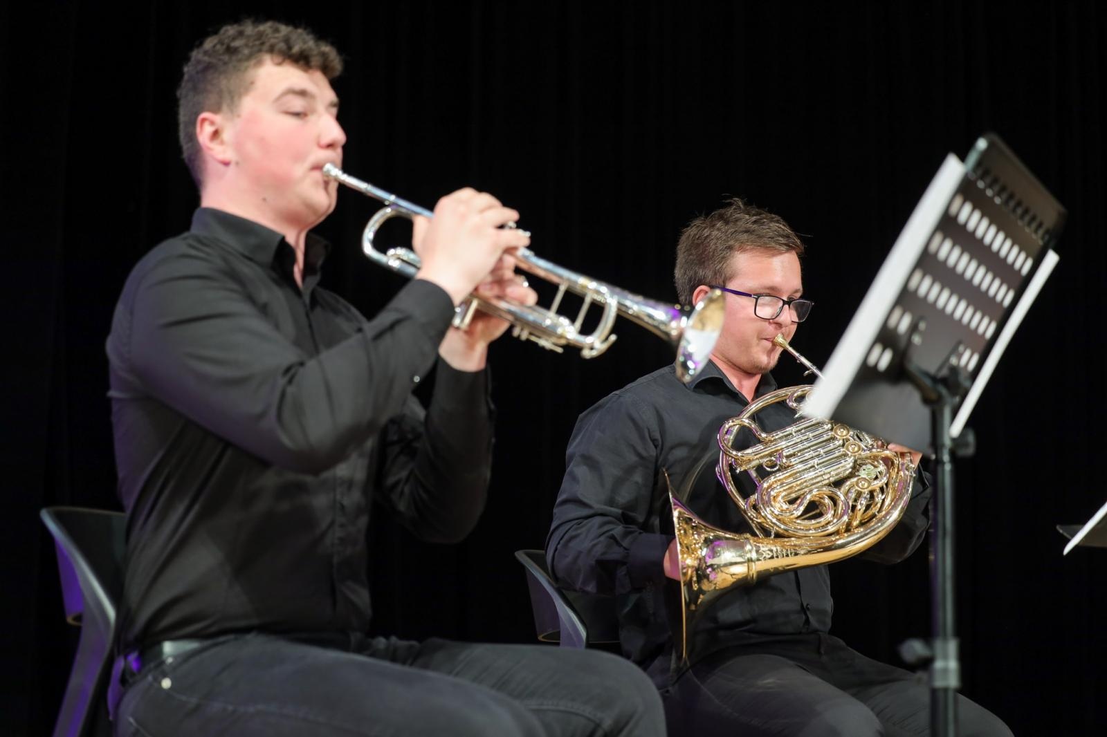 Zdjęcie w galerii na portalu naszraciborz.pl: Mocny akcent na zakończenie koncertów umuzykalniających wiadomości z regionu