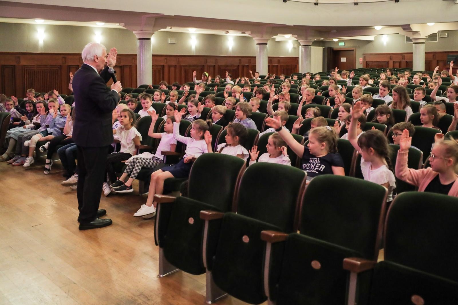 Zdjęcie w galerii na portalu naszraciborz.pl: Mocny akcent na zakończenie koncertów umuzykalniających wiadomości z regionu