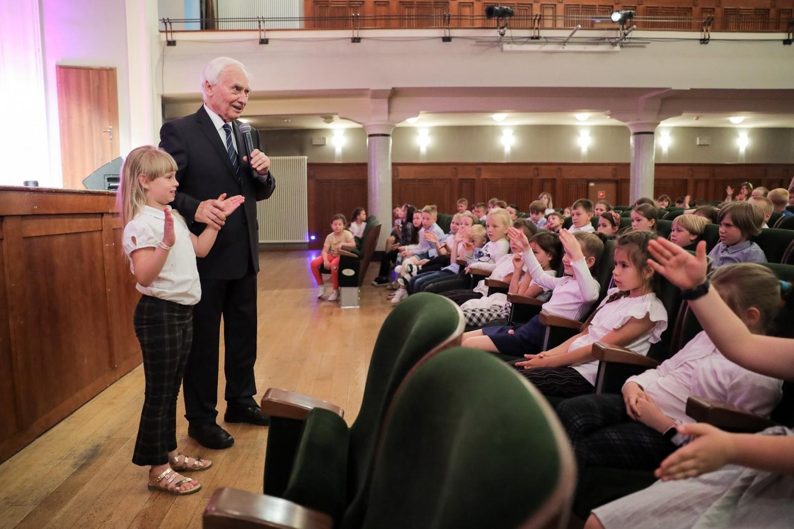 Zdjęcie w galerii na portalu naszraciborz.pl: Mocny akcent na zakończenie koncertów umuzykalniających wiadomości z regionu
