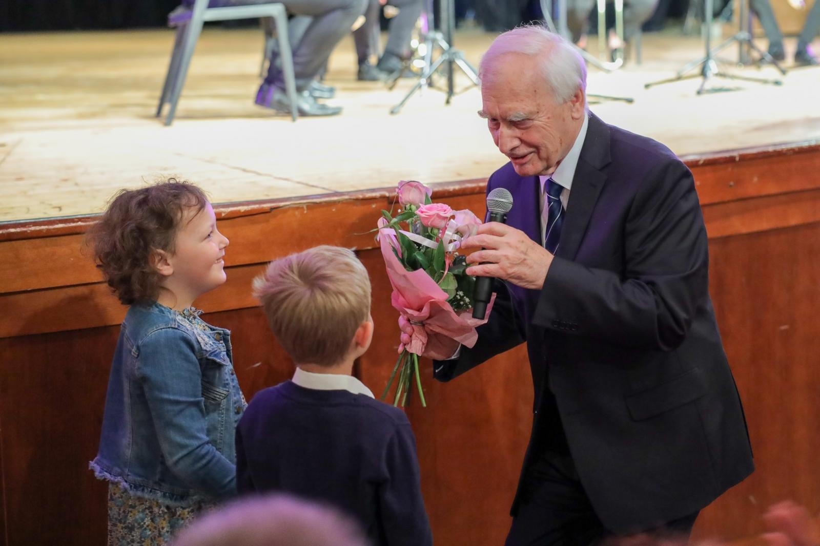 Zdjęcie w galerii na portalu naszraciborz.pl: Mocny akcent na zakończenie koncertów umuzykalniających wiadomości z regionu