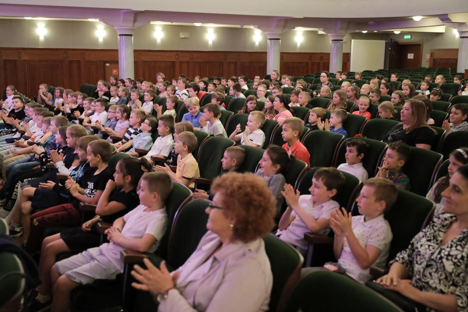 Zdjęcie w galerii na portalu naszraciborz.pl: Mocny akcent na zakończenie koncertów umuzykalniających wiadomości z regionu
