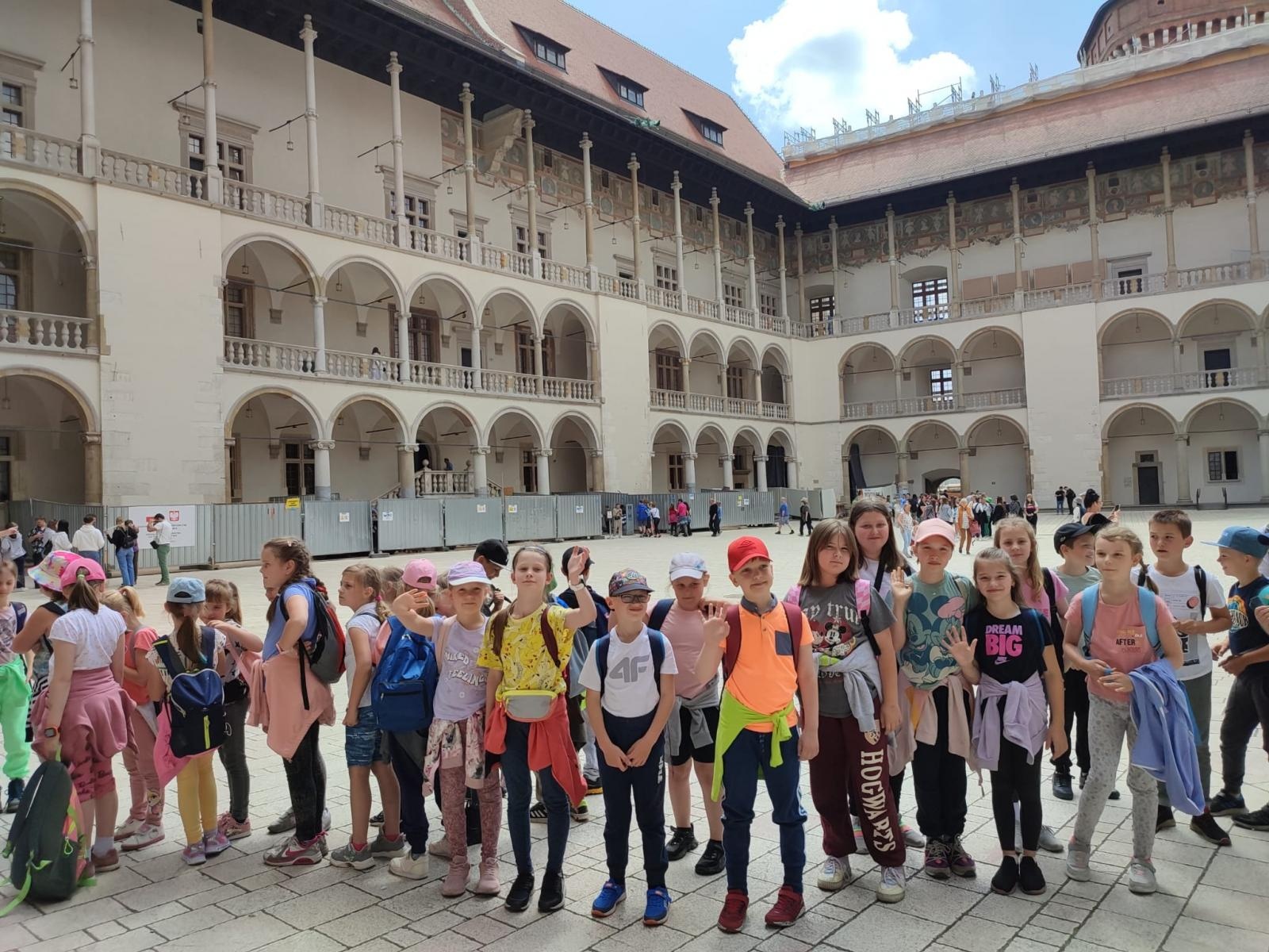 Zdjęcie w galerii na portalu naszraciborz.pl: Uczniowie z Płoni na wycieczce do Krakowa [FOTO] wiadomości z regionu