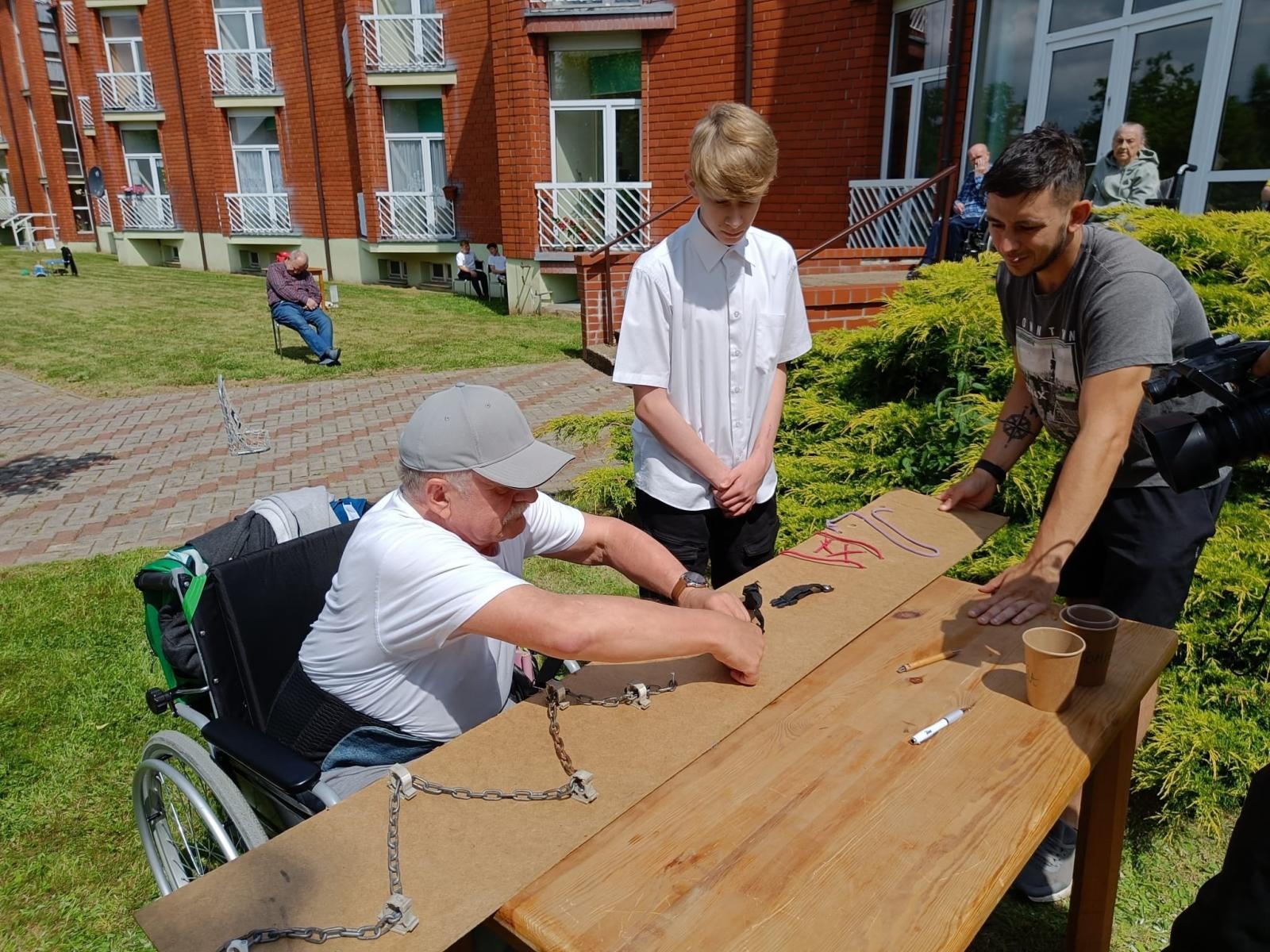 Zdjęcie w galerii na portalu naszraciborz.pl: Seniorzy ze Złotej Jesieni na Spartakiadzie DPS-ów wiadomości z regionu