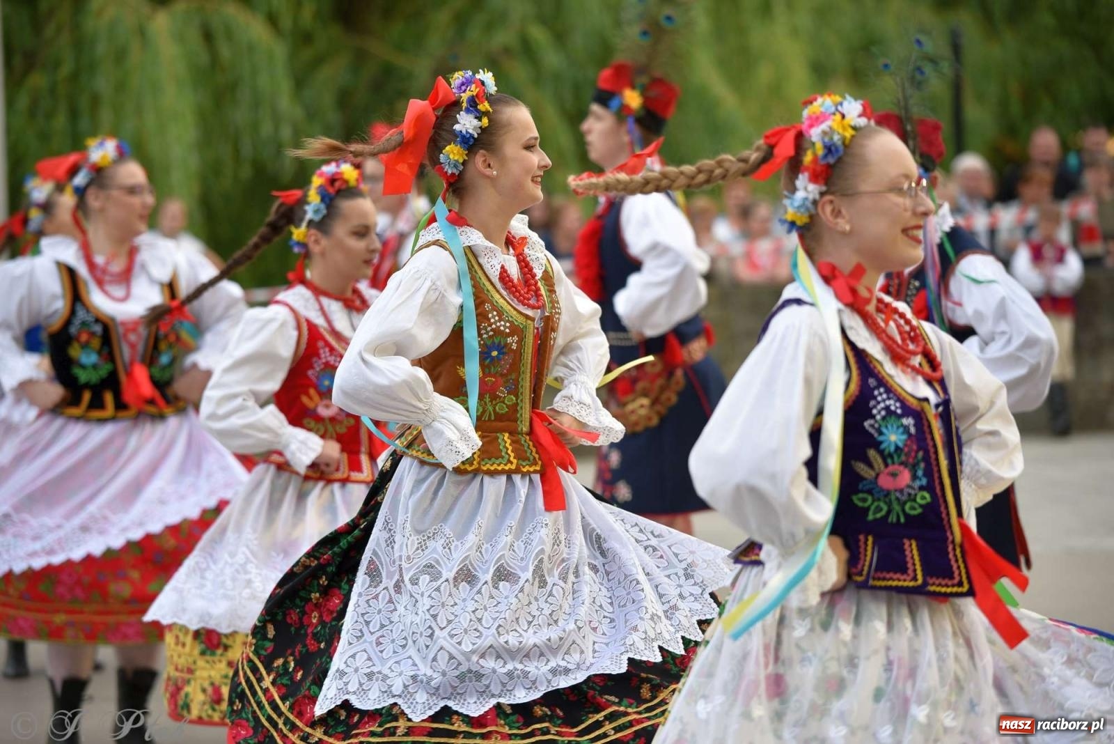 Zdjęcie w galerii na portalu naszraciborz.pl: Raciborska Noc Świętojańska - barwne widowisko nad wodą [FOTO i WIDEO] wiadomości z regionu