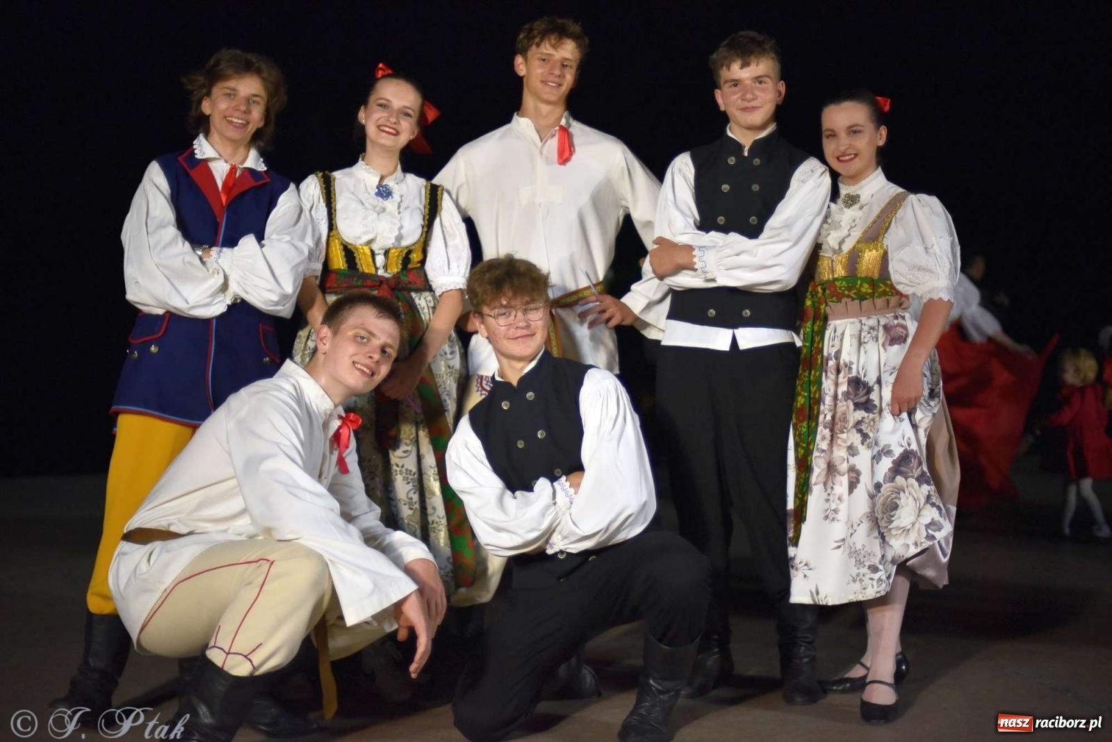 Zdjęcie w galerii na portalu naszraciborz.pl: Raciborska Noc Świętojańska - barwne widowisko nad wodą [FOTO i WIDEO] wiadomości z regionu