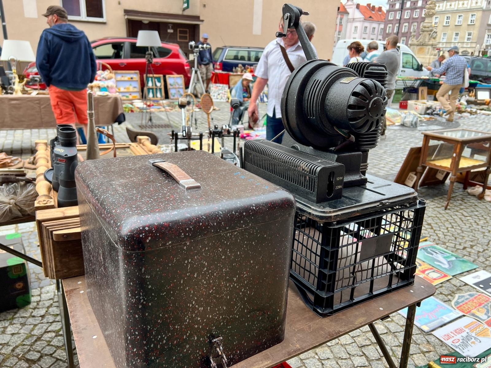 Zdjęcie w galerii na portalu naszraciborz.pl: Ciekawostki z raciborskiego targu staroci [FOTO] wiadomości z regionu