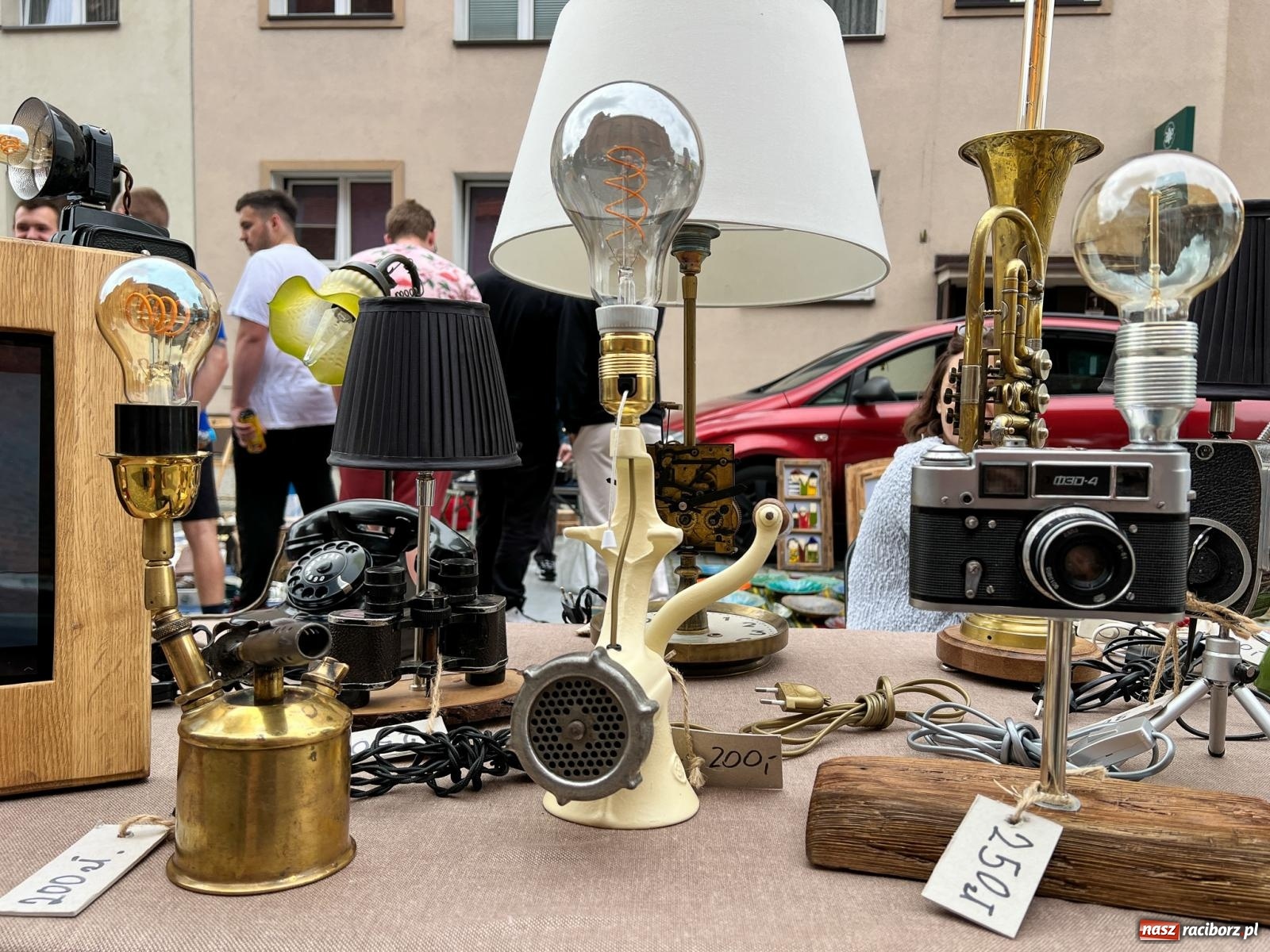 Zdjęcie w galerii na portalu naszraciborz.pl: Ciekawostki z raciborskiego targu staroci [FOTO] wiadomości z regionu