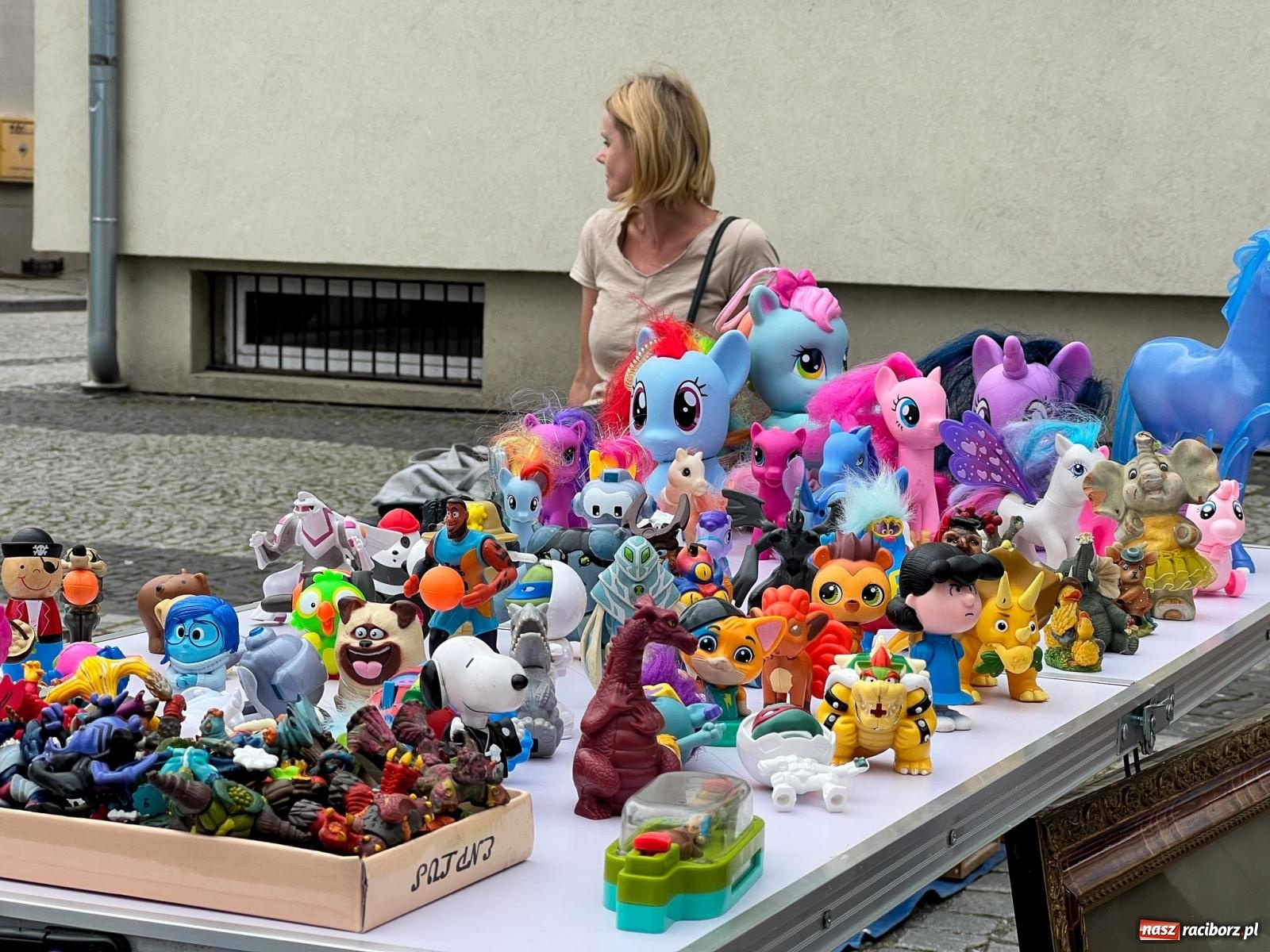 Zdjęcie w galerii na portalu naszraciborz.pl: Ciekawostki z raciborskiego targu staroci [FOTO] wiadomości z regionu