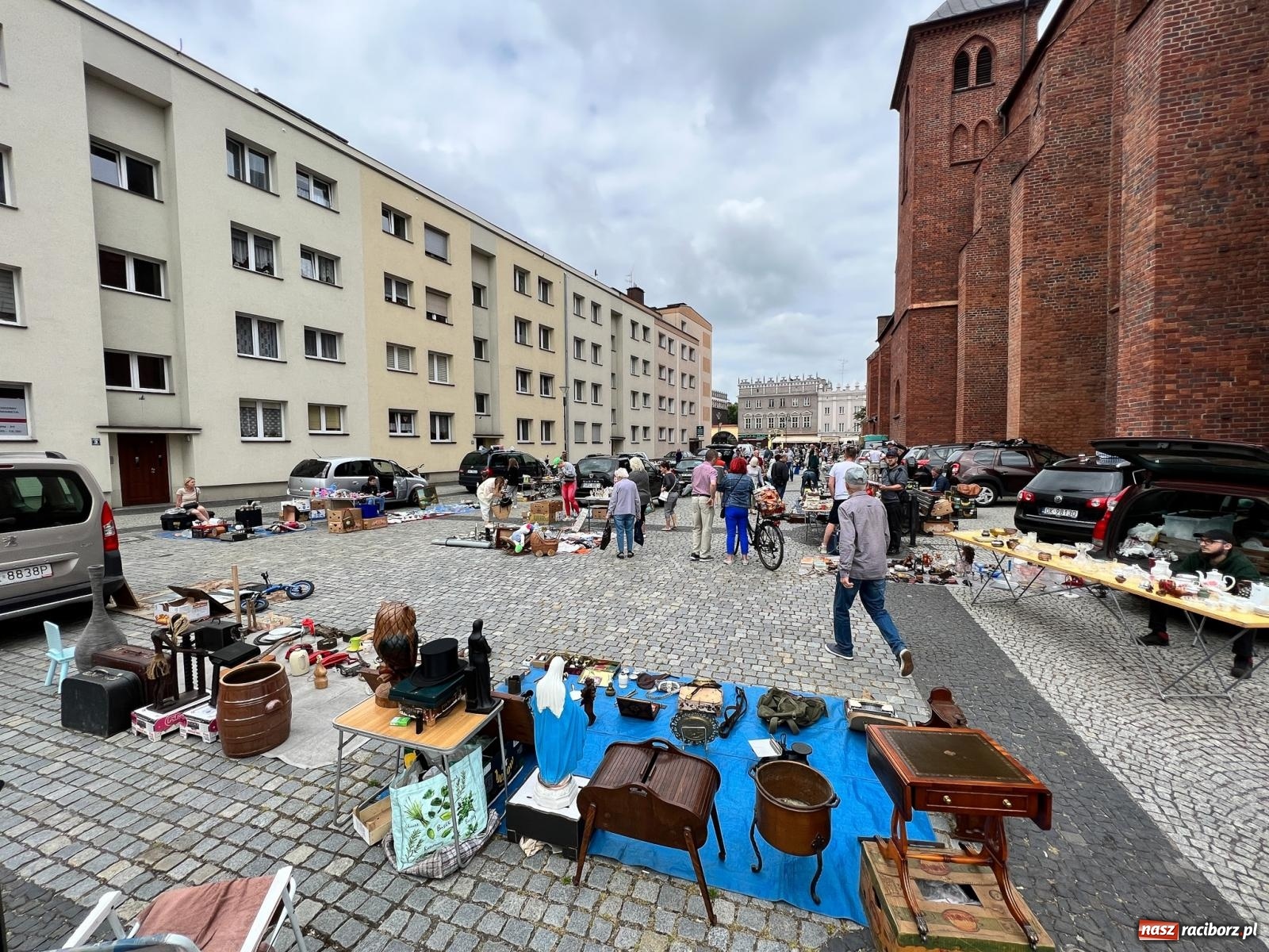 Zdjęcie w galerii na portalu naszraciborz.pl: Ciekawostki z raciborskiego targu staroci [FOTO] wiadomości z regionu