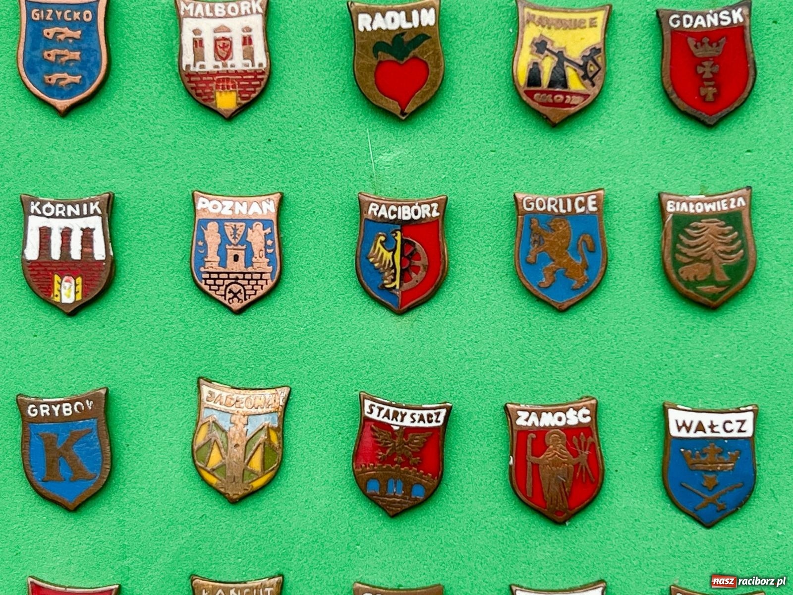 Zdjęcie w galerii na portalu naszraciborz.pl: Ciekawostki z raciborskiego targu staroci [FOTO] wiadomości z regionu