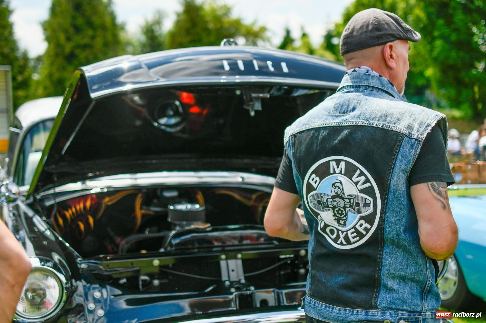 Zdjęcie w galerii na portalu naszraciborz.pl: Rekordowy zlot zabytkowych pojazdów w Zabełkowie wiadomości z regionu