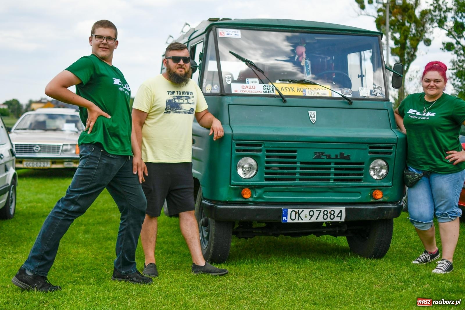 Zdjęcie w galerii na portalu naszraciborz.pl: Rekordowy zlot zabytkowych pojazdów w Zabełkowie wiadomości z regionu