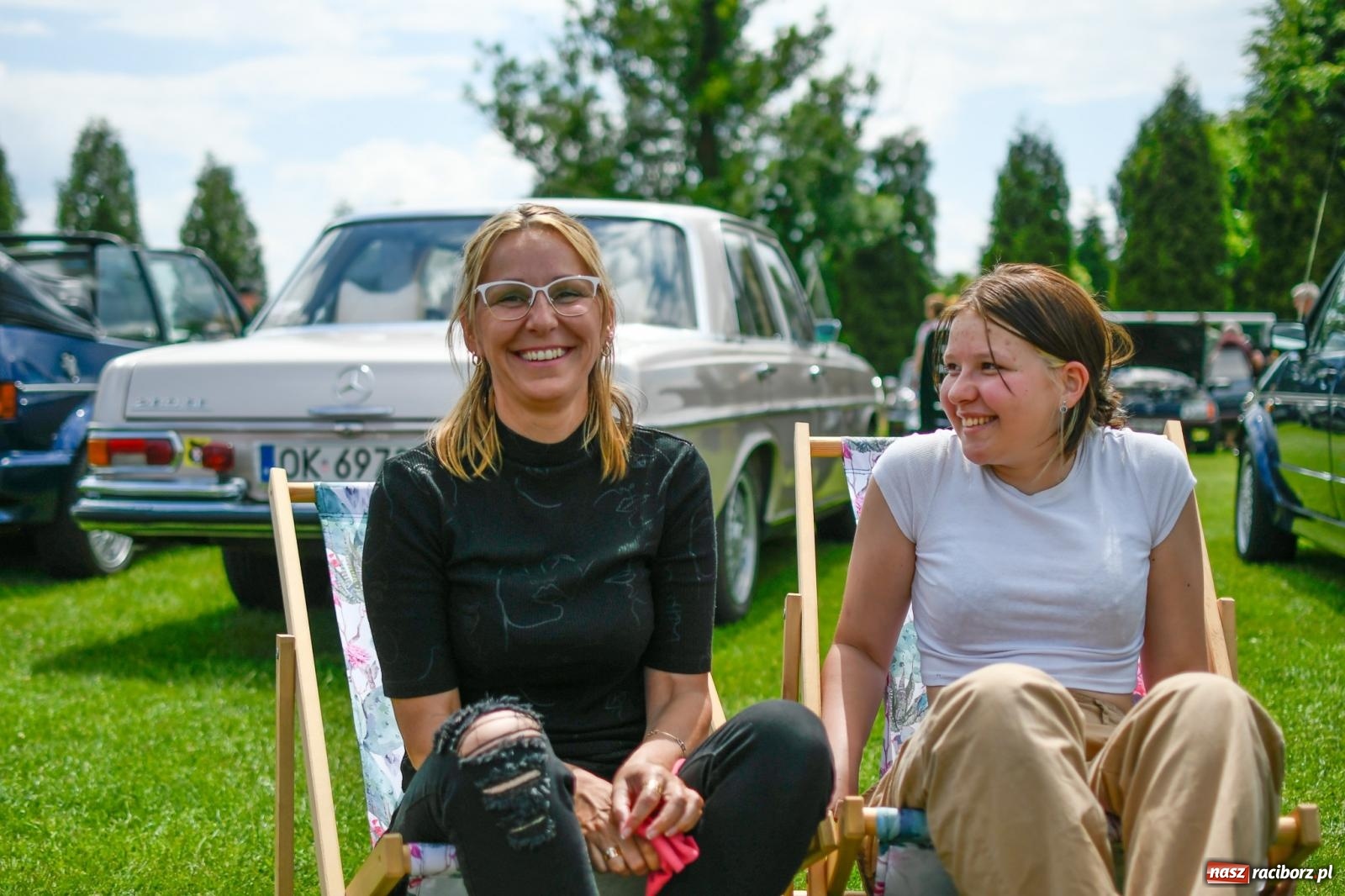 Zdjęcie w galerii na portalu naszraciborz.pl: Rekordowy zlot zabytkowych pojazdów w Zabełkowie wiadomości z regionu