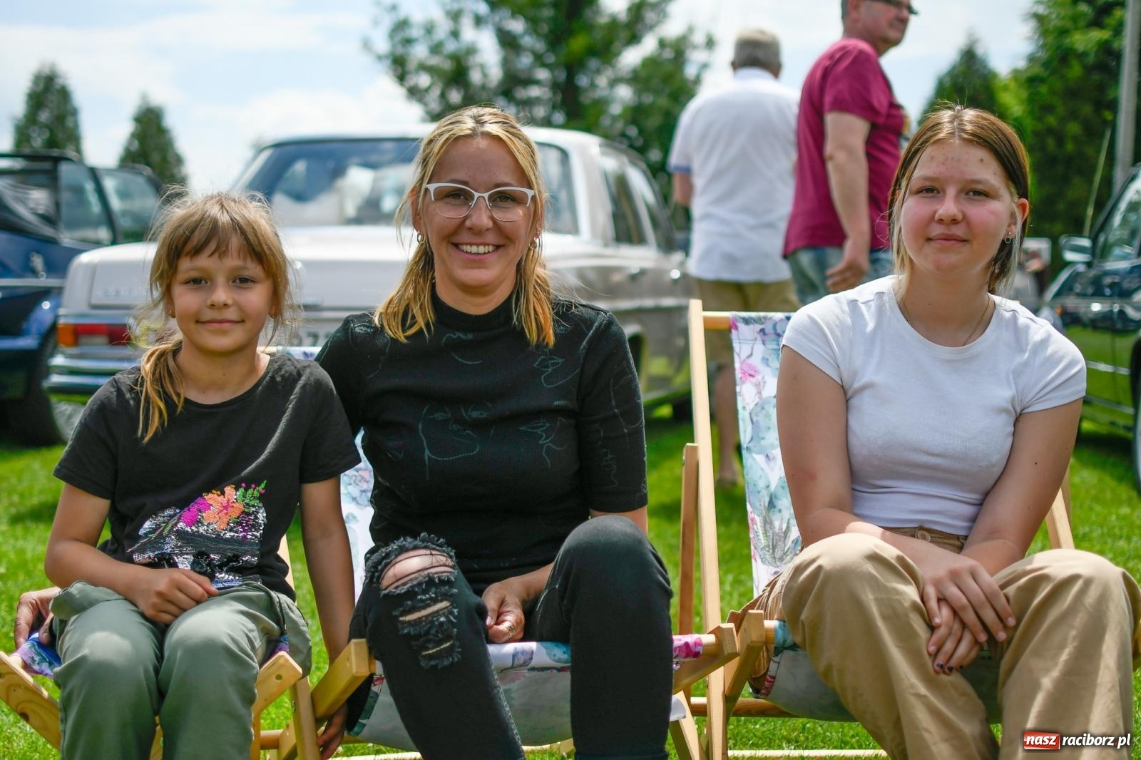 Zdjęcie w galerii na portalu naszraciborz.pl: Rekordowy zlot zabytkowych pojazdów w Zabełkowie wiadomości z regionu