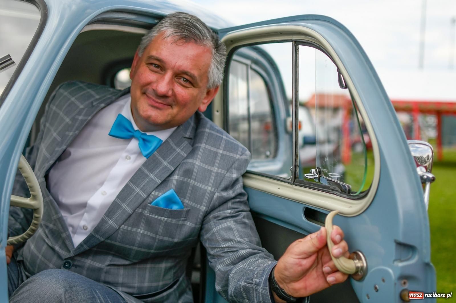 Zdjęcie w galerii na portalu naszraciborz.pl: Rekordowy zlot zabytkowych pojazdów w Zabełkowie wiadomości z regionu