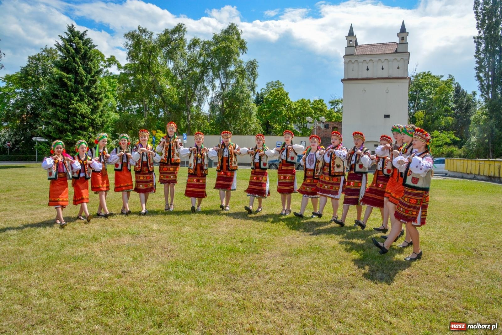 Zdjęcie w galerii na portalu naszraciborz.pl: Śląsk - kraina wielu kultur. Międzynarodowa parada w Raciborzu [FOTO i WIDEO] wiadomości z regionu