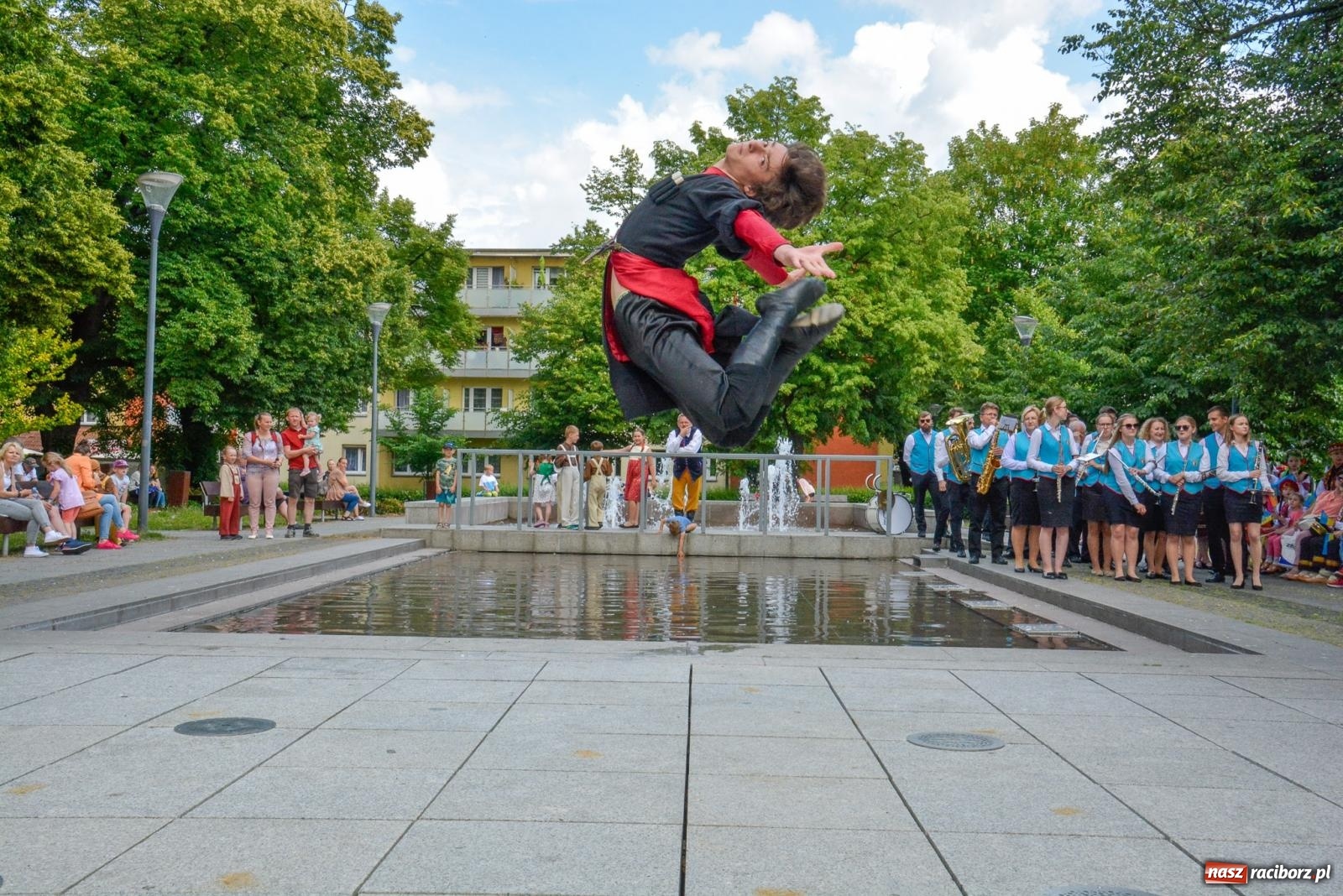 Zdjęcie w galerii na portalu naszraciborz.pl: Śląsk - kraina wielu kultur. Międzynarodowa parada w Raciborzu [FOTO i WIDEO] wiadomości z regionu