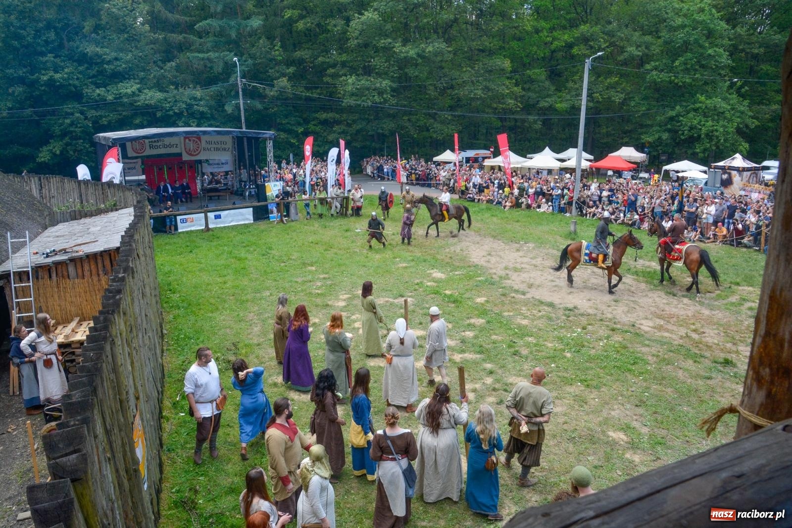 Zdjęcie w galerii na portalu naszraciborz.pl: Atak Morawian i wielka bitwa wojów [FOTO i WIDEO] wiadomości z regionu