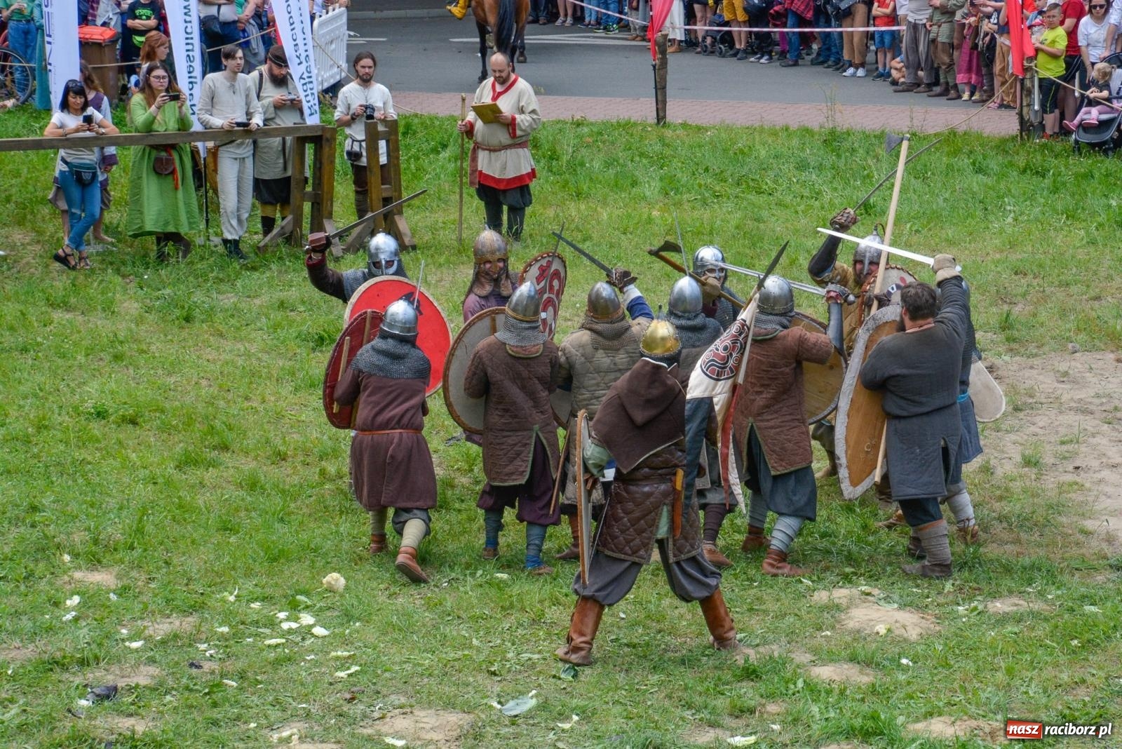 Zdjęcie w galerii na portalu naszraciborz.pl: Atak Morawian i wielka bitwa wojów [FOTO i WIDEO] wiadomości z regionu
