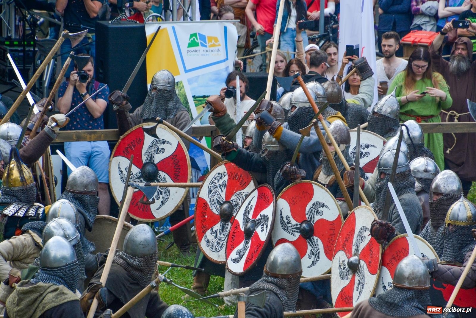 Zdjęcie w galerii na portalu naszraciborz.pl: Atak Morawian i wielka bitwa wojów [FOTO i WIDEO] wiadomości z regionu