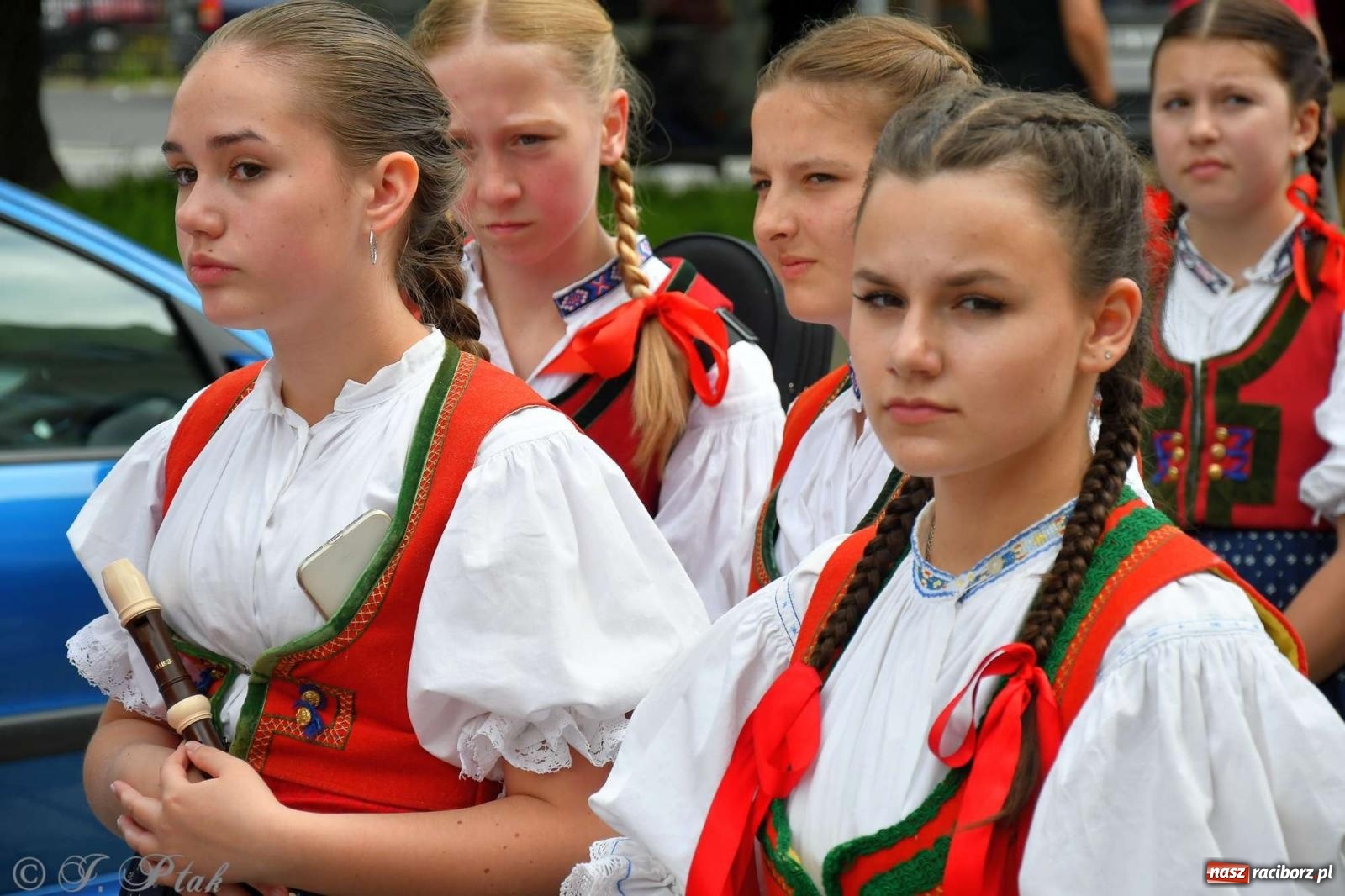 Zdjęcie w galerii na portalu naszraciborz.pl: Międzynarodowe święto folkloru na raciborskim zamku wiadomości z regionu