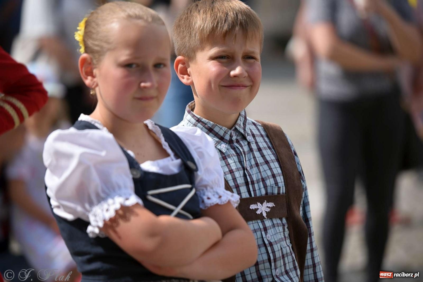 Zdjęcie w galerii na portalu naszraciborz.pl: Międzynarodowe święto folkloru na raciborskim zamku wiadomości z regionu