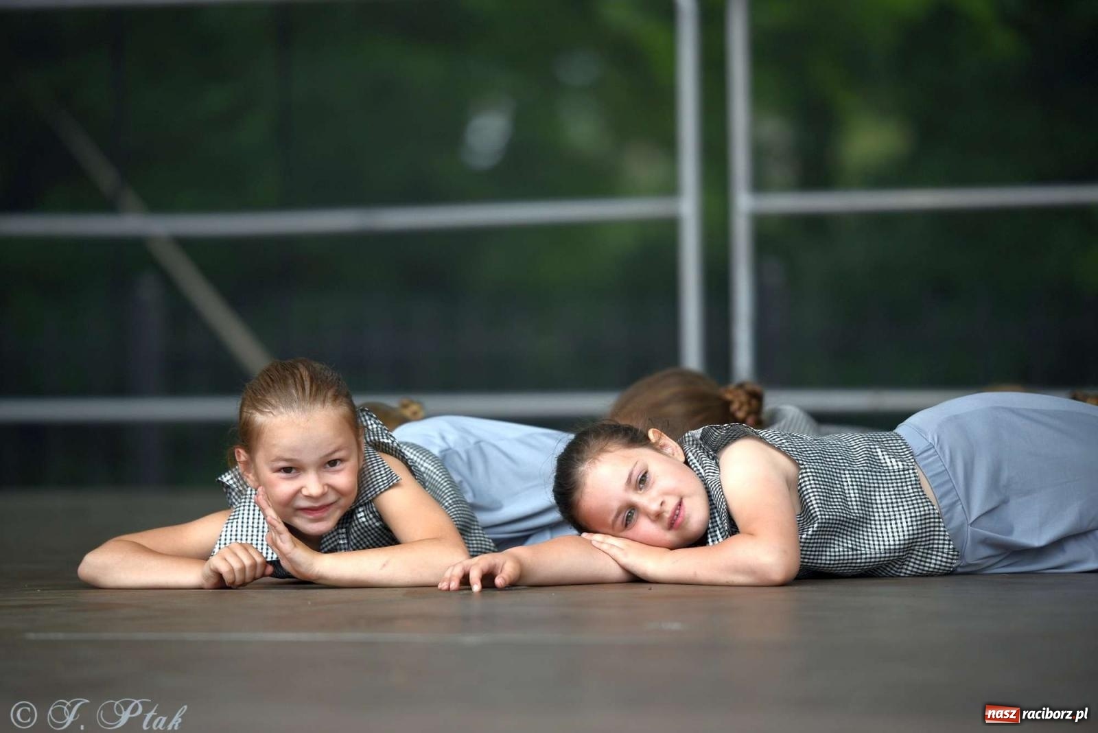 Zdjęcie w galerii na portalu naszraciborz.pl: Międzynarodowe święto folkloru na raciborskim zamku wiadomości z regionu