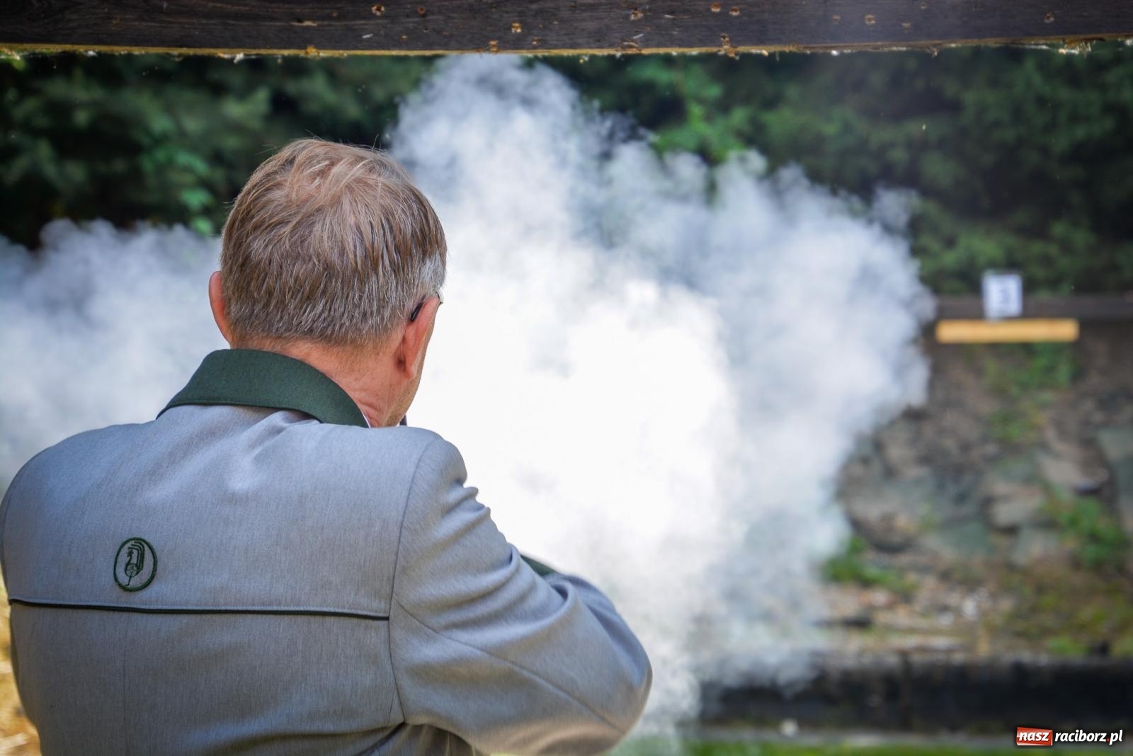 Zdjęcie w galerii na portalu naszraciborz.pl: Strzelanie królewskie. Zbigniew Woźniak królem brackim AD 2023 wiadomości z regionu