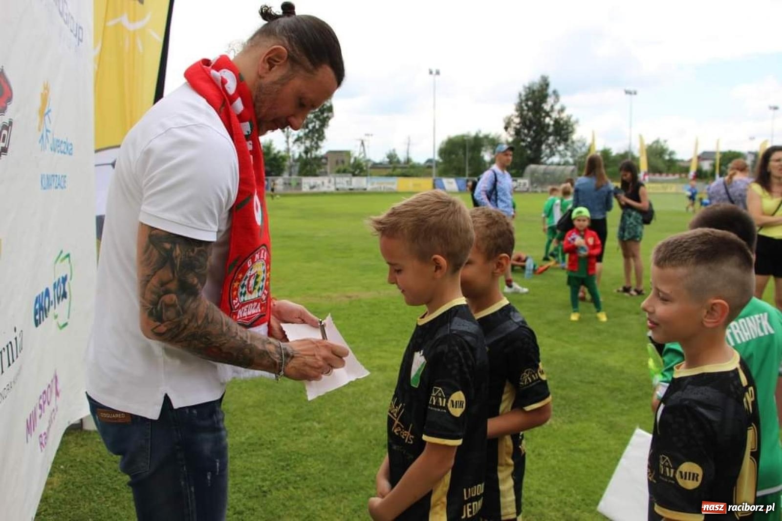 Zdjęcie w galerii na portalu naszraciborz.pl: ORLIK CUP NĘDZA z Radosławem Majdanem [FOTO] wiadomości z regionu