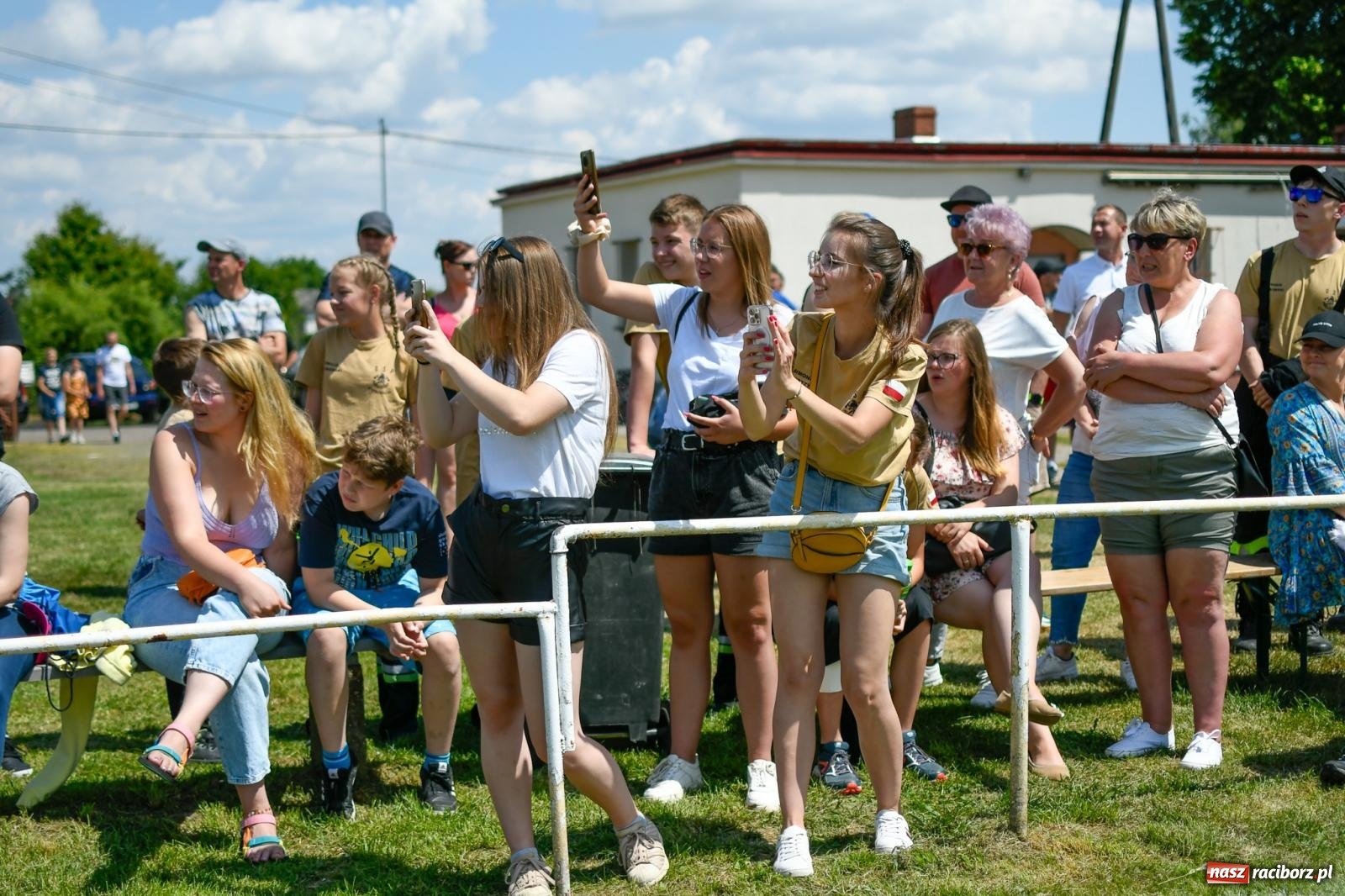 Zdjęcie w galerii na portalu naszraciborz.pl: Samborowice wzięły całe złoto. Gminne zawody sportowo-pożarnicze w Pietrowicach Wielkich [FOTO i WIDEO] wiadomości z regionu