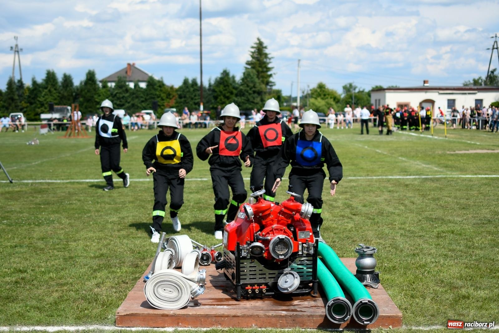 Zdjęcie w galerii na portalu naszraciborz.pl: Samborowice wzięły całe złoto. Gminne zawody sportowo-pożarnicze w Pietrowicach Wielkich [FOTO i WIDEO] wiadomości z regionu