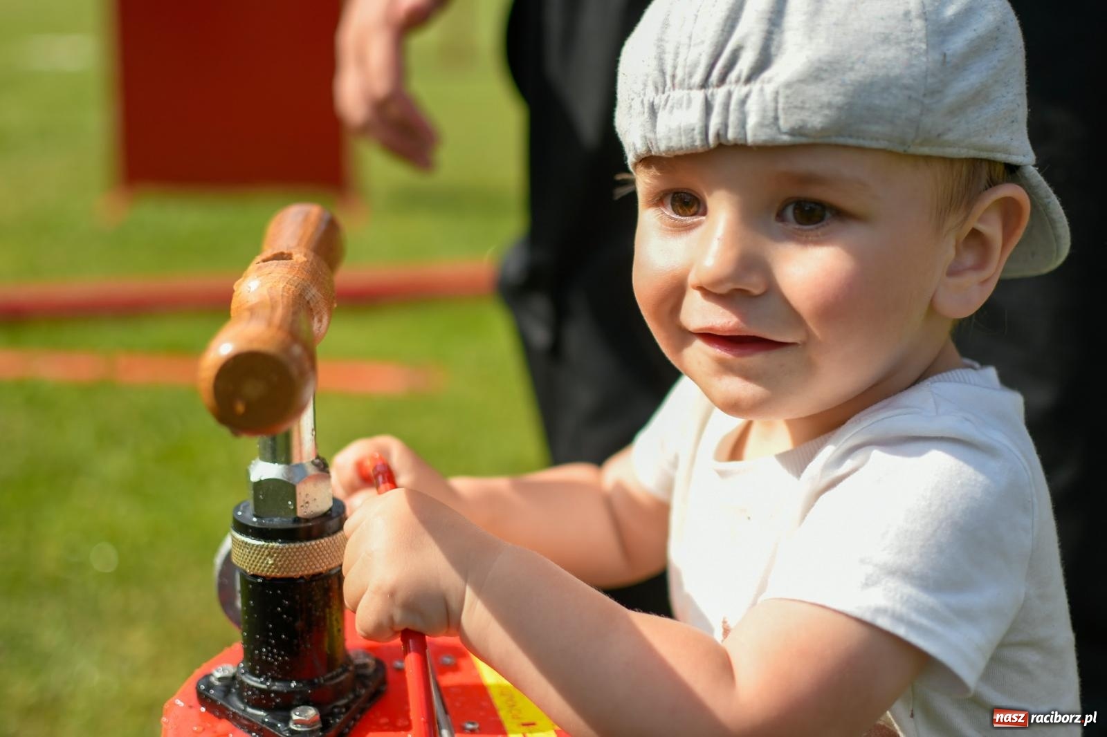 Zdjęcie w galerii na portalu naszraciborz.pl: Samborowice wzięły całe złoto. Gminne zawody sportowo-pożarnicze w Pietrowicach Wielkich [FOTO i WIDEO] wiadomości z regionu