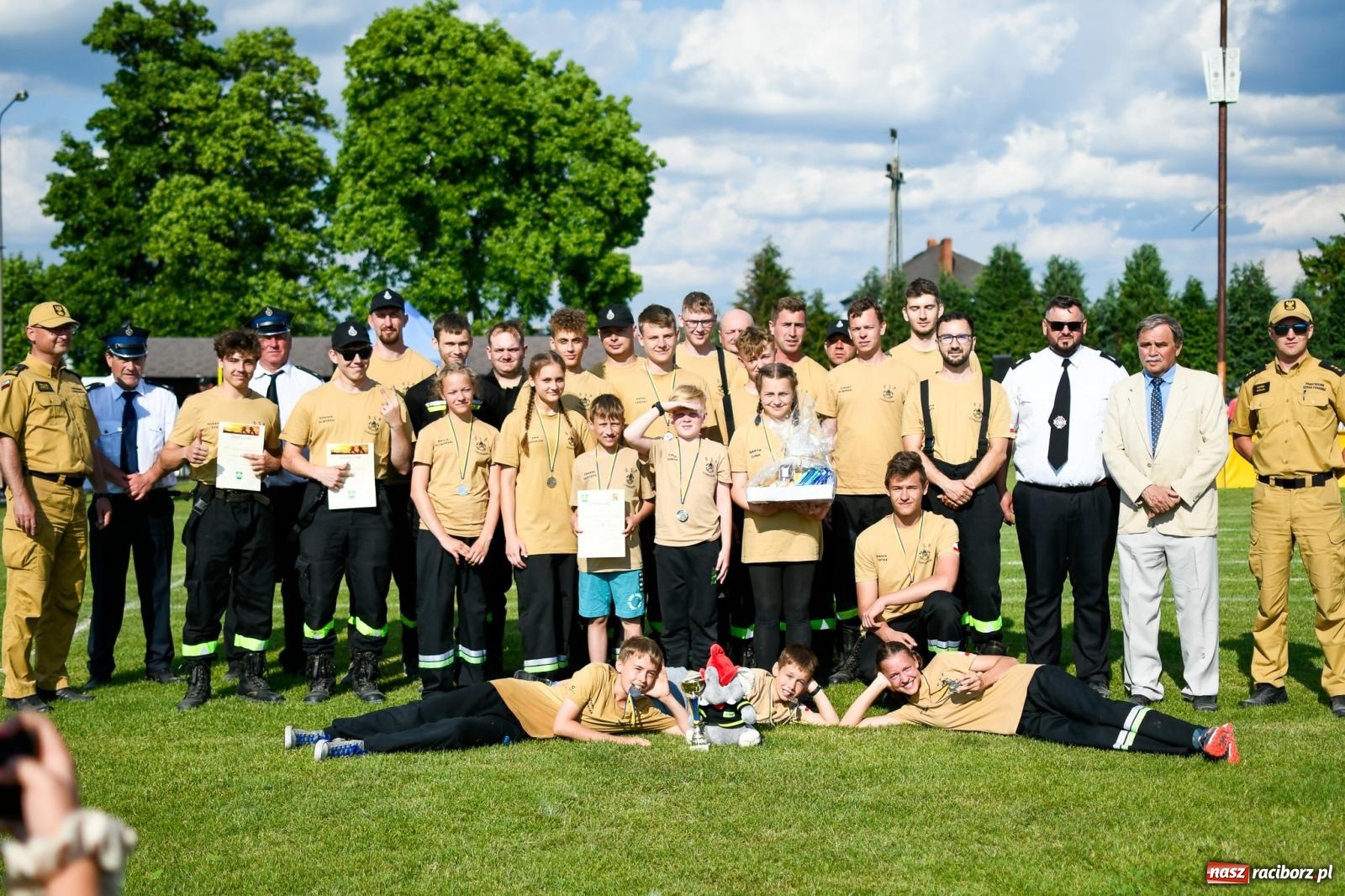 Zdjęcie w galerii na portalu naszraciborz.pl: Samborowice wzięły całe złoto. Gminne zawody sportowo-pożarnicze w Pietrowicach Wielkich [FOTO i WIDEO] wiadomości z regionu