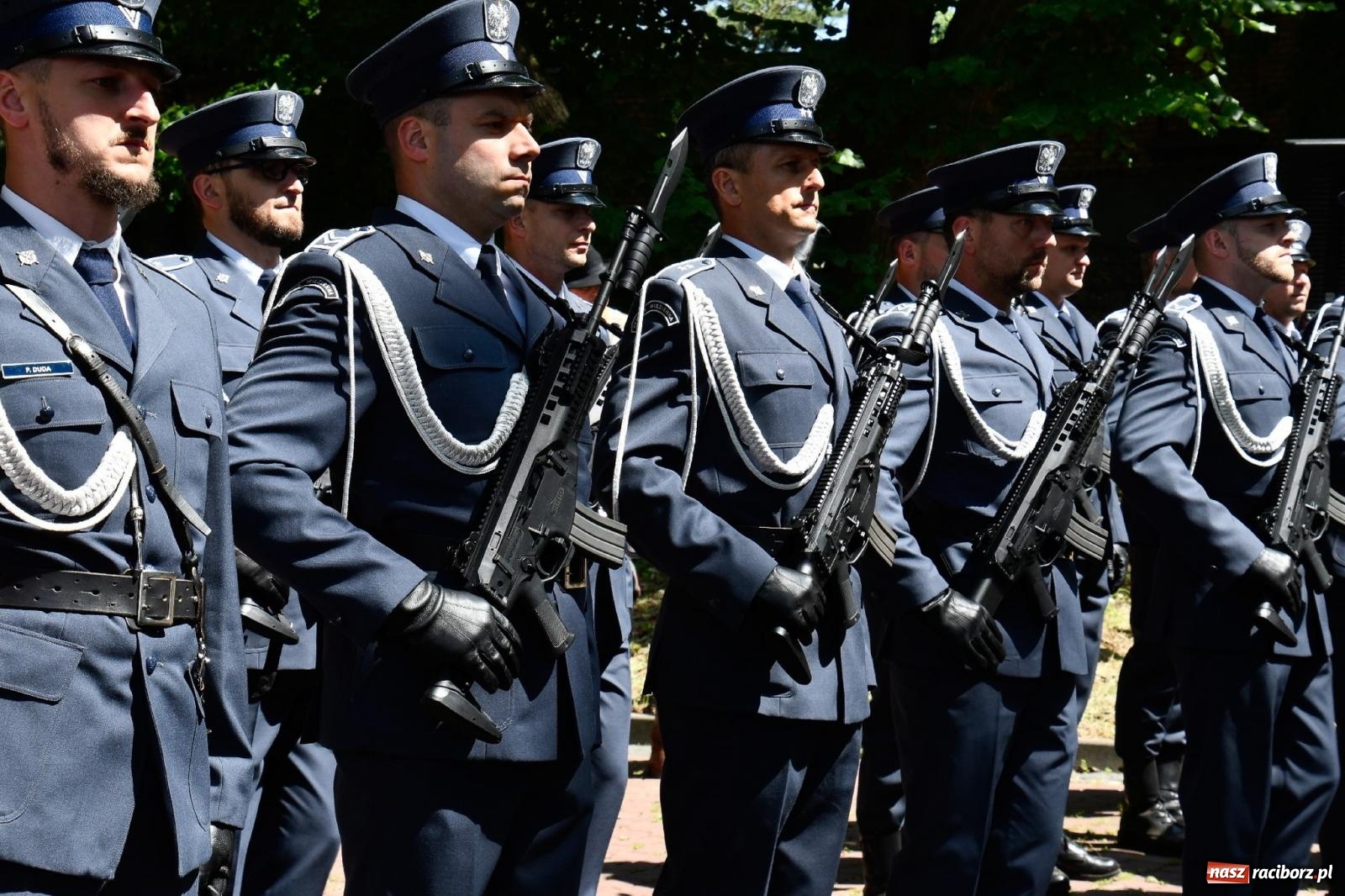 Zdjęcie w galerii na portalu naszraciborz.pl: Narodowy Dzień Powstań Śląskich. Tysiące ludzi na inscenizacji w Rzuchowie [FOTO i WIDEO] wiadomości z regionu