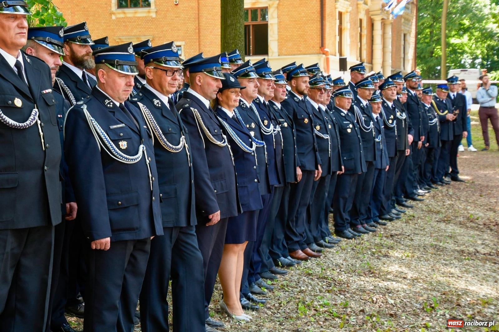 Zdjęcie w galerii na portalu naszraciborz.pl: Narodowy Dzień Powstań Śląskich. Tysiące ludzi na inscenizacji w Rzuchowie [FOTO i WIDEO] wiadomości z regionu