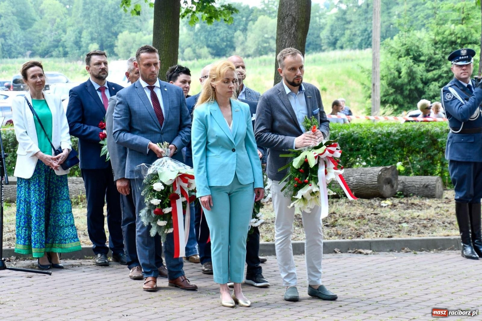Zdjęcie w galerii na portalu naszraciborz.pl: Narodowy Dzień Powstań Śląskich. Tysiące ludzi na inscenizacji w Rzuchowie [FOTO i WIDEO] wiadomości z regionu