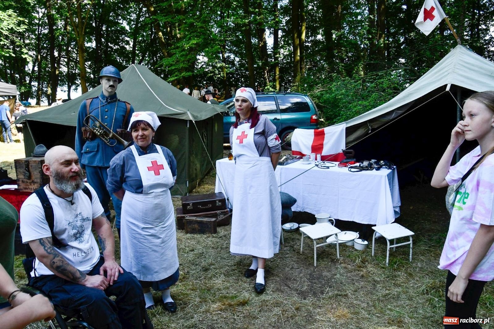 Zdjęcie w galerii na portalu naszraciborz.pl: Narodowy Dzień Powstań Śląskich. Tysiące ludzi na inscenizacji w Rzuchowie [FOTO i WIDEO] wiadomości z regionu